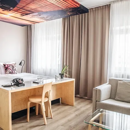 Hotell Helka 3*